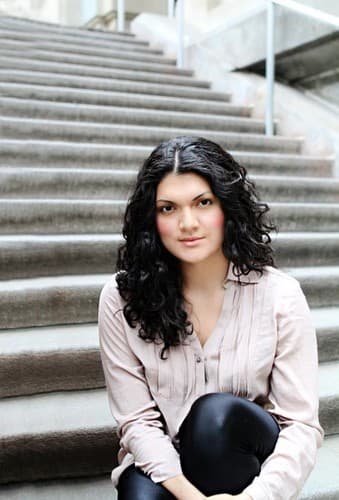 Photo of Zoraida Córdova