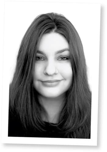 Photo of Cassandra Reeder