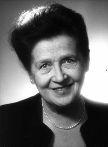 Photo of Annedore Leber