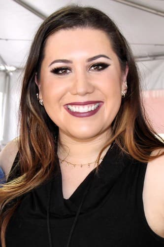 Photo of Renée Ahdieh