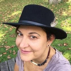 Photo of Carole Lindstrom