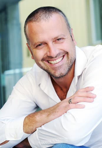 Photo of Bernhard Aichner