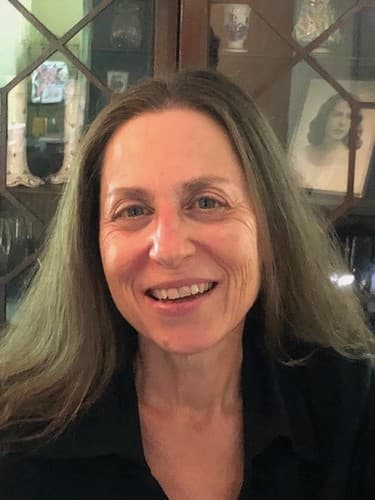 Photo of Randi Rashkover