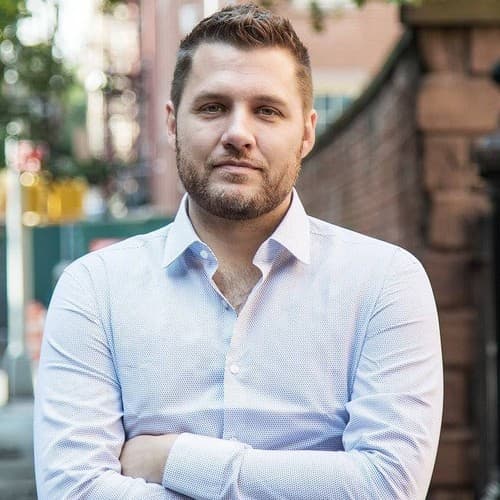 Photo of Mark Manson
