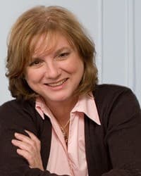 Photo of Jennifer Crusie