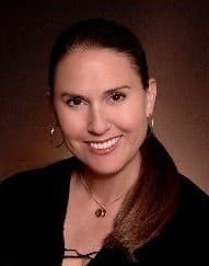 Photo of Lisa Valdez