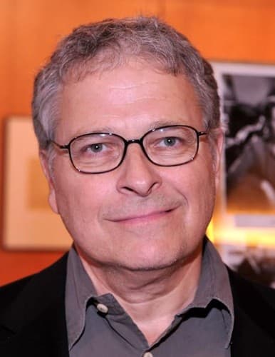 Photo of Lawrence Kasdan