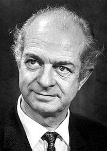 Photo of Linus Pauling