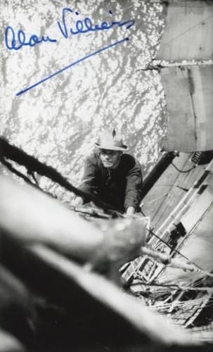 Photo of Alan Villiers