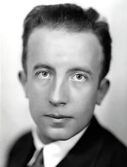 Photo of Paul Éluard