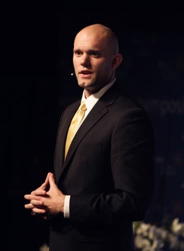 Photo of James Clear
