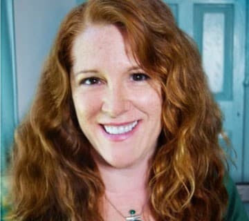 Photo of Colleen Faulkner