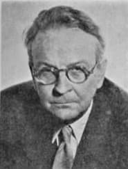 Photo of Raymond Chandler