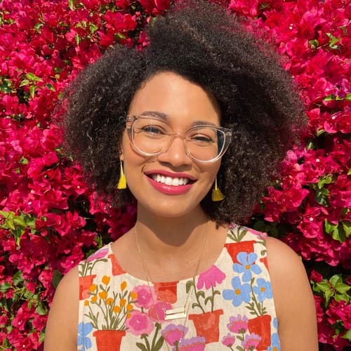 Photo of Elise Bryant