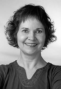 Photo of Candace M. Robb