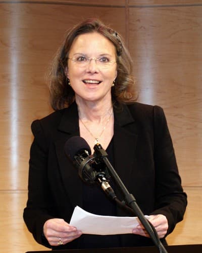Photo of Carolyn Forché