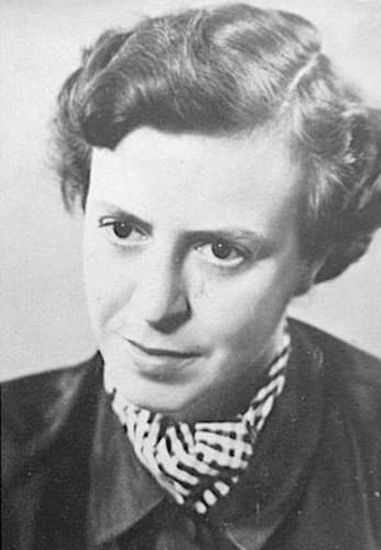 Photo of Dorothy Salisbury Davis