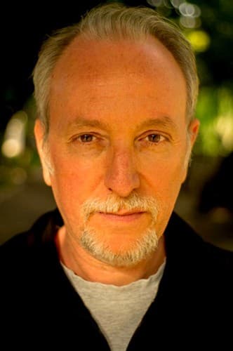 Photo of Javier Olivares