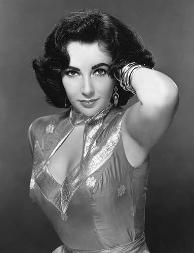 Photo of Elizabeth Taylor