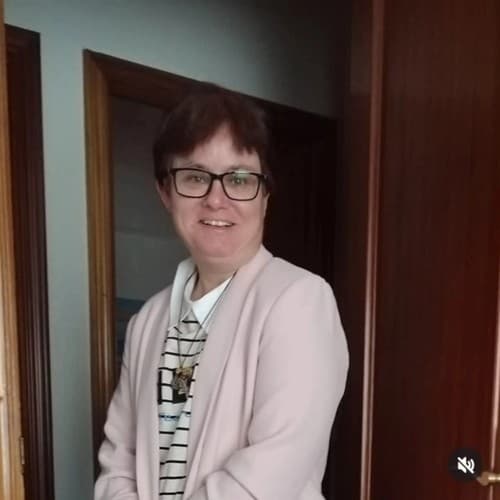 Photo of Anna Cronos