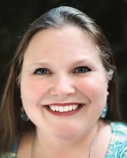 Photo of Dana R. Lynn