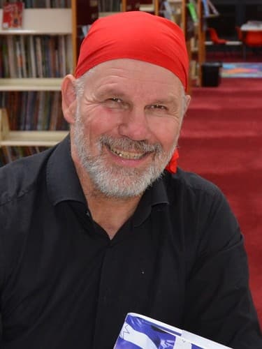 Photo of Peter FitzSimons