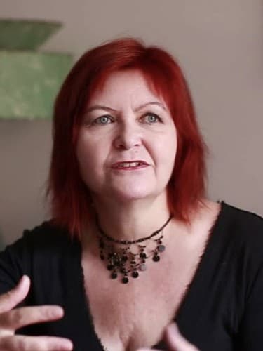 Photo of Linda Dawn Hammond