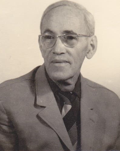 Photo of M. E. Ravage
