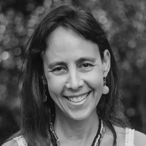 Photo of Shelley Davidow