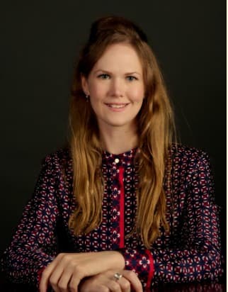 Photo of Daisy Dunn