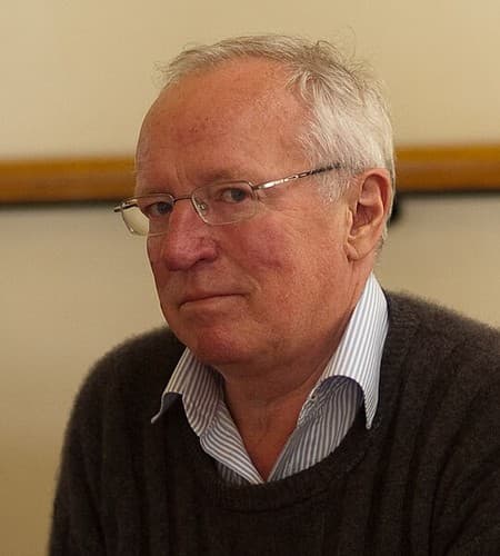 Photo of Robert Fisk