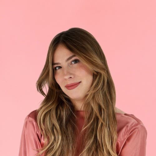 Photo of Emily Henry