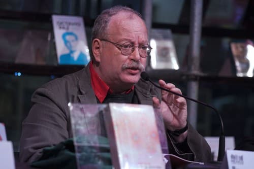 Photo of Jorge Fondebrider