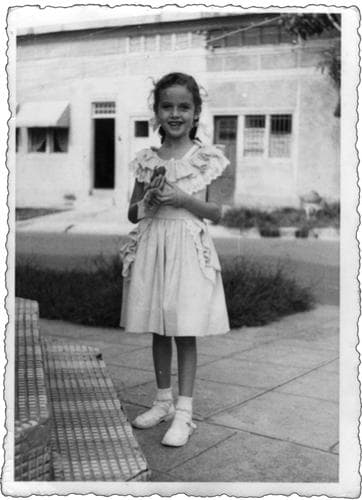Photo of Ana María Dueñas