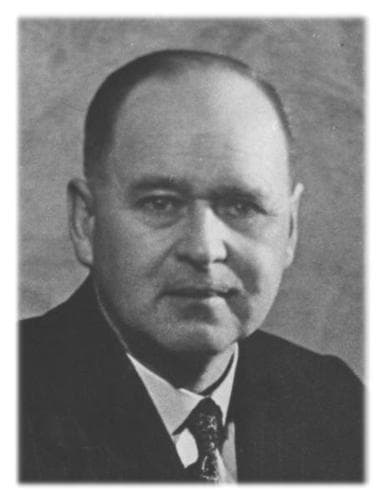 Photo of Murdo MacDonald-Bayne