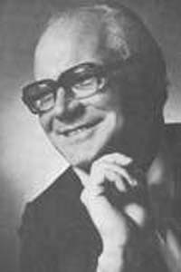 Photo of Simon McKay