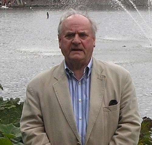 Photo of Neil Rhind