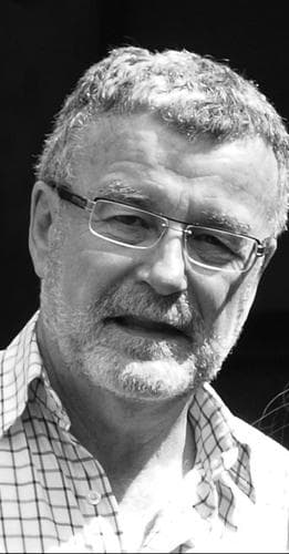 Photo of Philip Bell