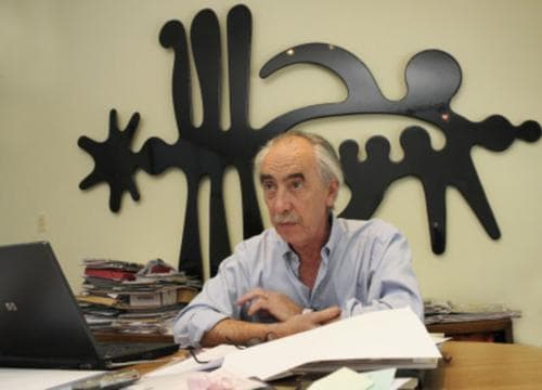 Photo of Hugo Achugar