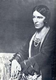 Photo of Dora Russell