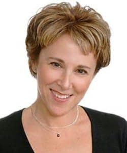 Photo of Elissa Ambrose
