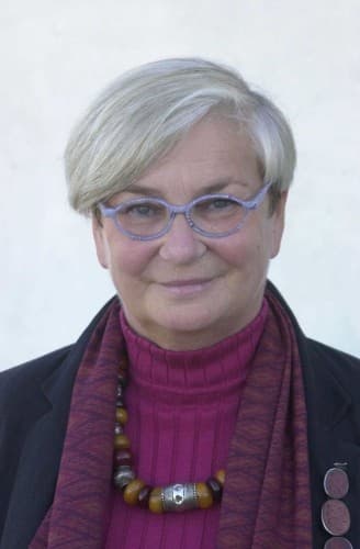 Photo of Barbara Distel