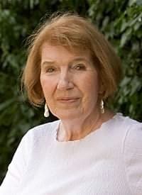 Photo of Maureen Lee