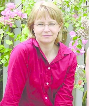 Photo of Carolyne Aarsen