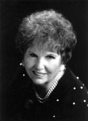 Photo of Ana Leigh