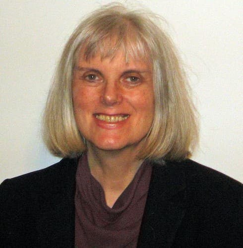 Photo of Linda Barlow