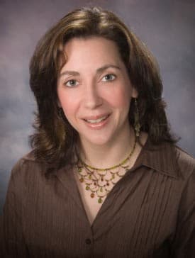 Photo of Beth Andrews