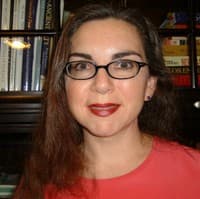 Photo of Emma Holly