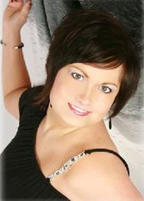Photo of Jules Bennett