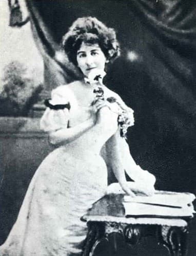 Photo of Annie Vivanti